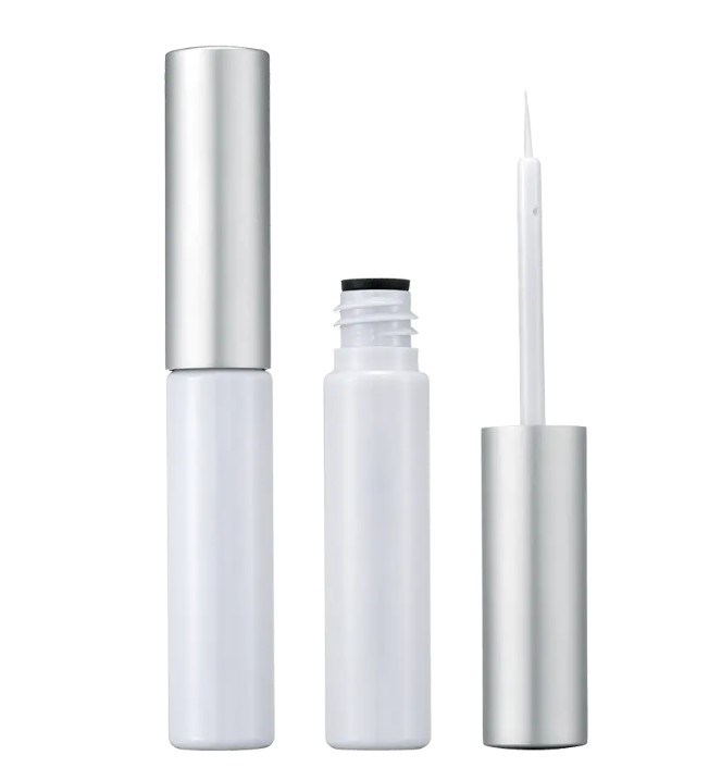 Eyeliner Cases: Aesthetics, Praesidium, Commodum